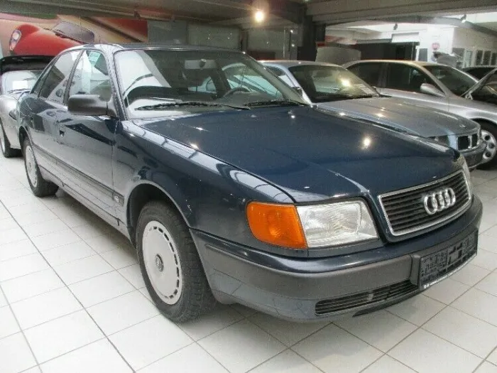 Audi 100 2.3 E 