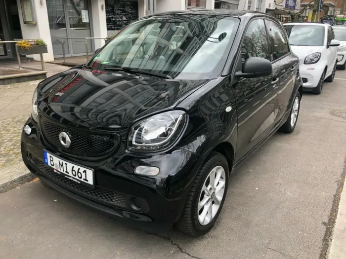 Smart FORFOUR PASSION TWINAMIC /MwSt. ausweisbar/Klima