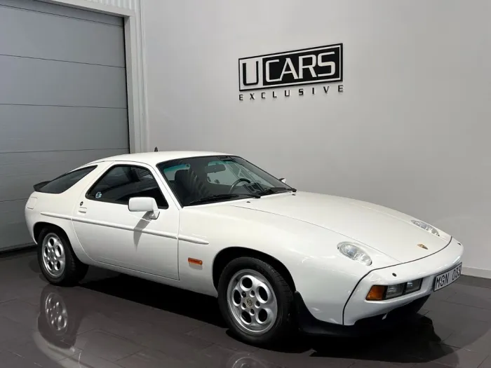 Porsche 928 S Low Mileage - V8 - Documented History