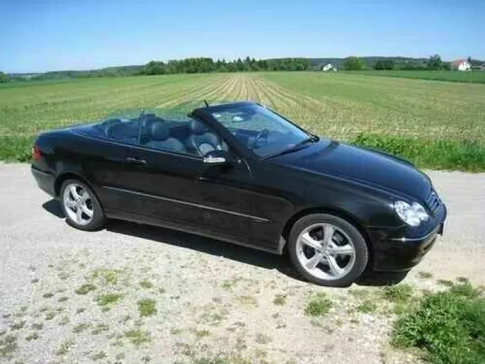 Mercedes-Benz CLK Cabrio 200 Kompressor Avantgarde Automatik 