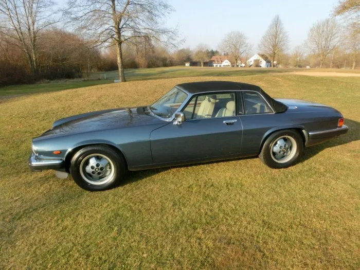 Jaguar XJSC  Bügelcabrio