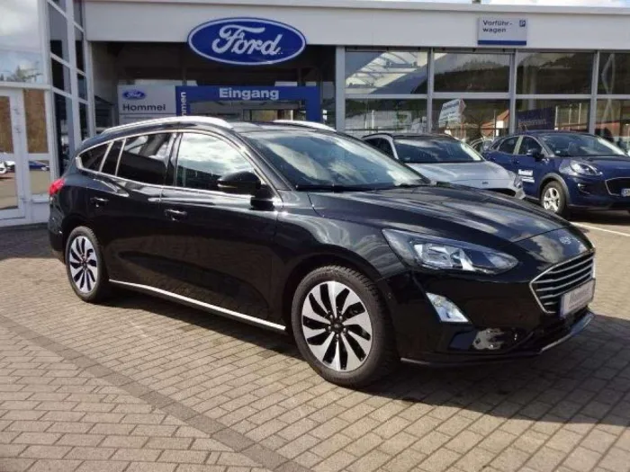 Ford Focus Turnier Cool&Connect LED+NAVI+DAB+PP+KAMER