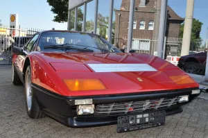 Ferrari 512 BBi Neuer Zahnriehmen großer Service