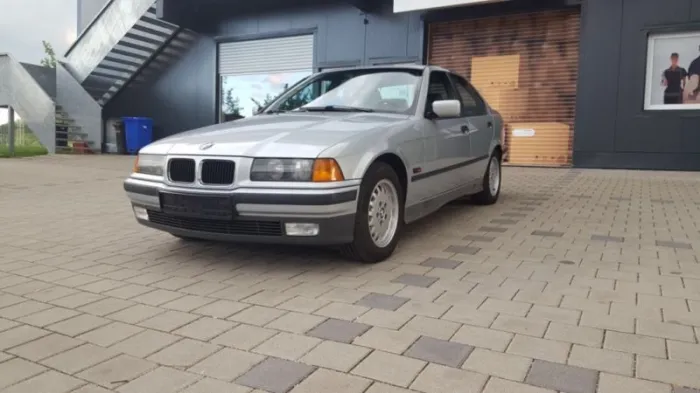 BMW 328i volle Ausstattung inkl. M-Packet