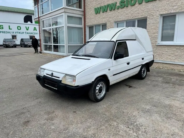 Skoda FORMAN VAN PLUS 1,3 LX vin 729