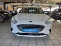 Ford Focus Turnier Cool & Connect*NAVi+GARANTIE+ALU*