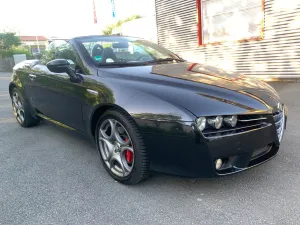 Alfa Romeo Spider 1.8 TBi 16V*Xenon*Leder *Navi*1 Hand*