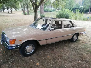 Mercedes-Benz 280