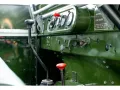 Land Rover Serie I 80 Lights behind the grill
