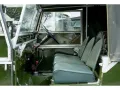 Land Rover Serie I 80 Lights behind the grill