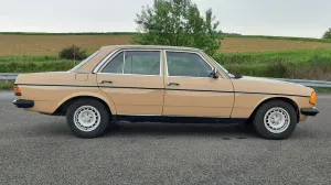 Mercedes-Benz 300 D - kein Rost - Auflösung Oldtimersammlung