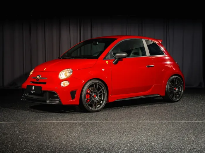 Abarth 695 Biposto