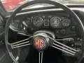 MGB-GT 1800