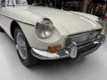 MGB-GT 1800