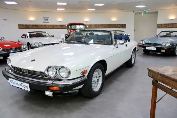 Jaguar Convertible V-12