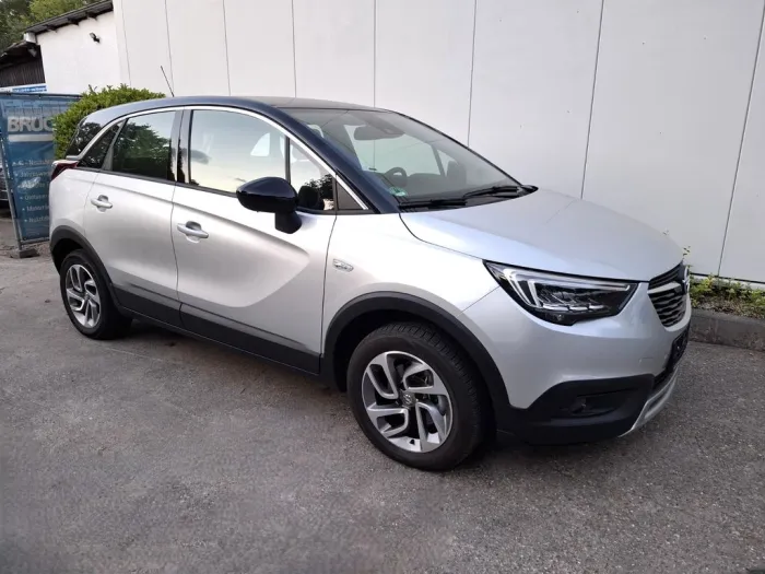 Opel Crossland (X) Innovation  1.Hd. wie neu Garantie