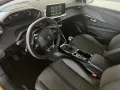 Peugeot 208 Allure 1,2 PureTech 100 +Kamera +Sitzheizung