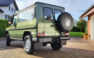 Mercedes-Benz 300GD