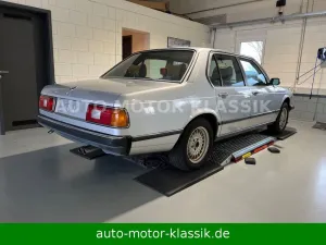 BMW 735i Aut. I  E23  I. 1. Hd.,  32'Tkm!