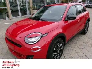 Fiat 600e RED  LED Apple CarPlay Android Auto Klimaau