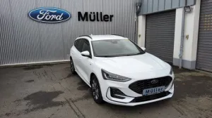 Ford Focus ST-Line Turnier 1.0 EcoBoost Allwetterreif