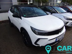 Opel Grandland GS 1.2 SITZH LENKH RK NAVI AGR MATRIX
