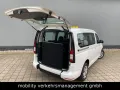 Volkswagen Caddy Maxi DSG Rollstuhlumbau TAXI 7-Sitzer
