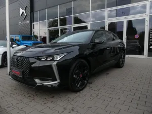 DS Automobiles DS4 E-TENSE Plug-In Hybrid 225 Performance Line