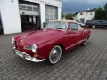 Volkswagen Karmann Ghia Cabrio vollständig restauriert