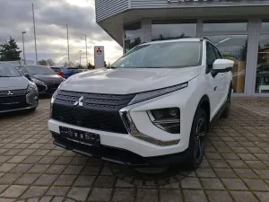 Mitsubishi Eclipse Cross Plug-in Hybrid BASIS 2.4 MIVEC 4WD