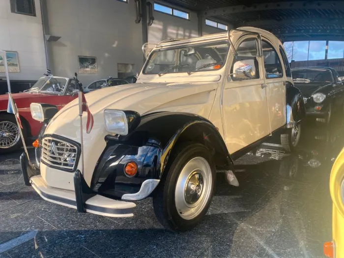 Citroën 2 CV6 Club. Inzahlungnahme möglich H Zulassung