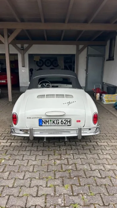 Volkswagen Karmann Ghia