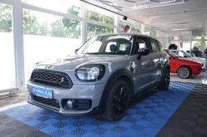 MINI Countryman Cooper SE All4 *NAVI*PDC*2.HAND*83TKM