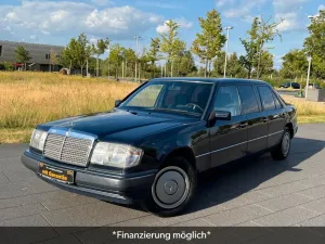 Mercedes-Benz 260 E PULLMAN/H-ZULASSUNG/8-SITZER/AUTOMATIK/GEP