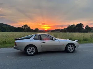 Porsche 944 1984