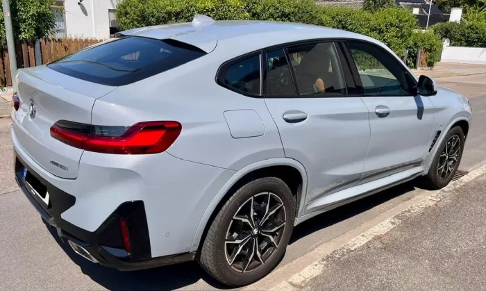 BMW X4 xDrive20i Aut.