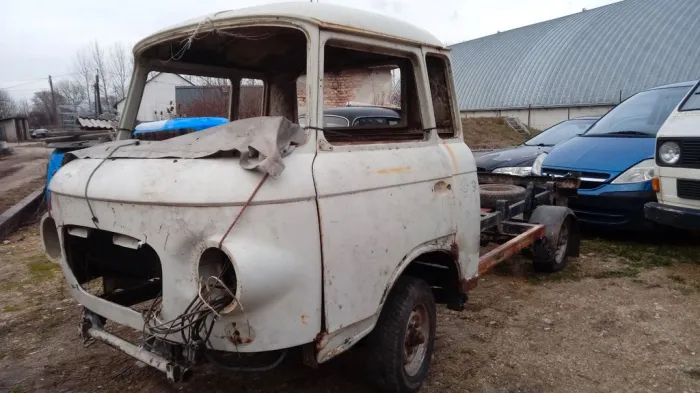 Barkas B1000 projekt mit papiere