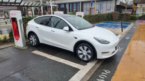 Tesla Model Y Long Range AWD