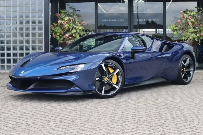 Ferrari SF90 Stradale 4.0 V8 - Blu Tour de France, Carbo