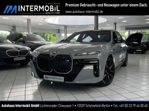 BMW i7 M70 xD*M-Perf*PANO-SKY*KRISTALL*A-TÜREN*B&W*