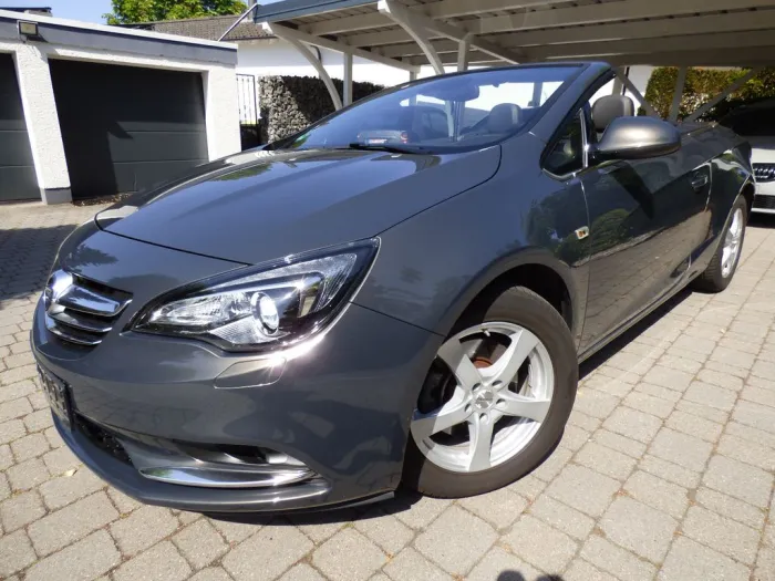 Opel Cascada Innovation*Teilleder*nur 49.500km*
