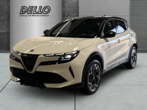 Alfa Romeo Junior Ibrida VGT 107kW TI  Technologie-Paket El