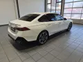 BMW i5 Lim. eDrive 40 M Sport-Navi-Shadow-LED