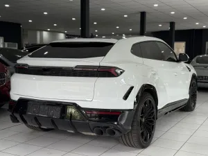 Lamborghini Urus SE *PANO*MASSAGE*360*B&O 3D*23
