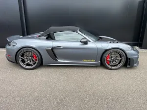 Porsche  Spyder 718 RS  Weissach,Lift