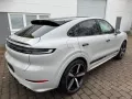 Porsche CAYENNE E-HYBRID COUPE 2025