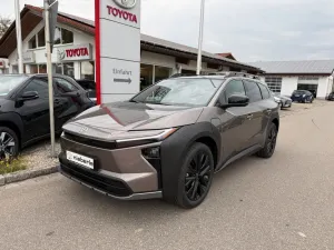 Toyota bZ4X Touring 4x4 Lounge *LED,360°,Navi,Pano*