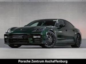 Porsche Panamera GTS Panoramadach Sport Design