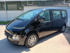 Hyundai STARIA Trend 2.2 CRDi Shuttle Paket *9-Sitzer*