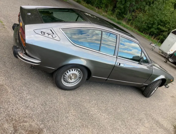 Alfa Romeo Alfetta GTV